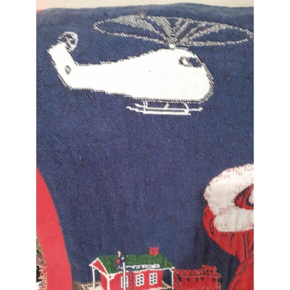 Vintage 1993 Coca Cola Santa With Toy Trains Drinking Coke  Tapestry Blanket - Picture 4 of 7